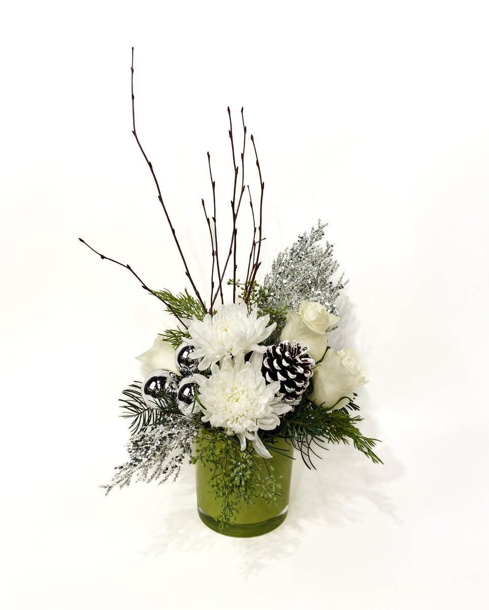 Love At Frost Sight Kalamazoo (MI) SameDay Flower Delivery